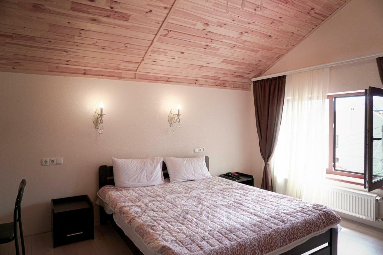 Hotel Arkadiya House à Odessa Extérieur photo